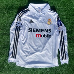 Real Madrid 2002 Local — Figo #10 (Retro)